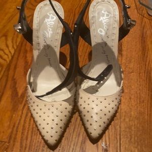 Alice and Olivia 3 1/2 inch ankle strap worn once